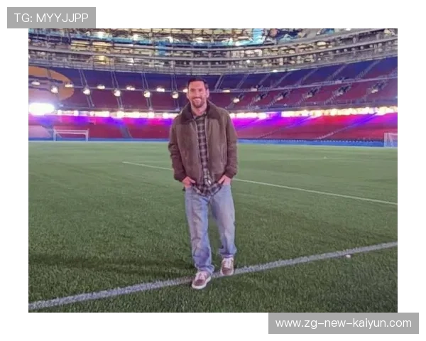 梅西重返西班牙！诺坎普上空响起掌声与泪光